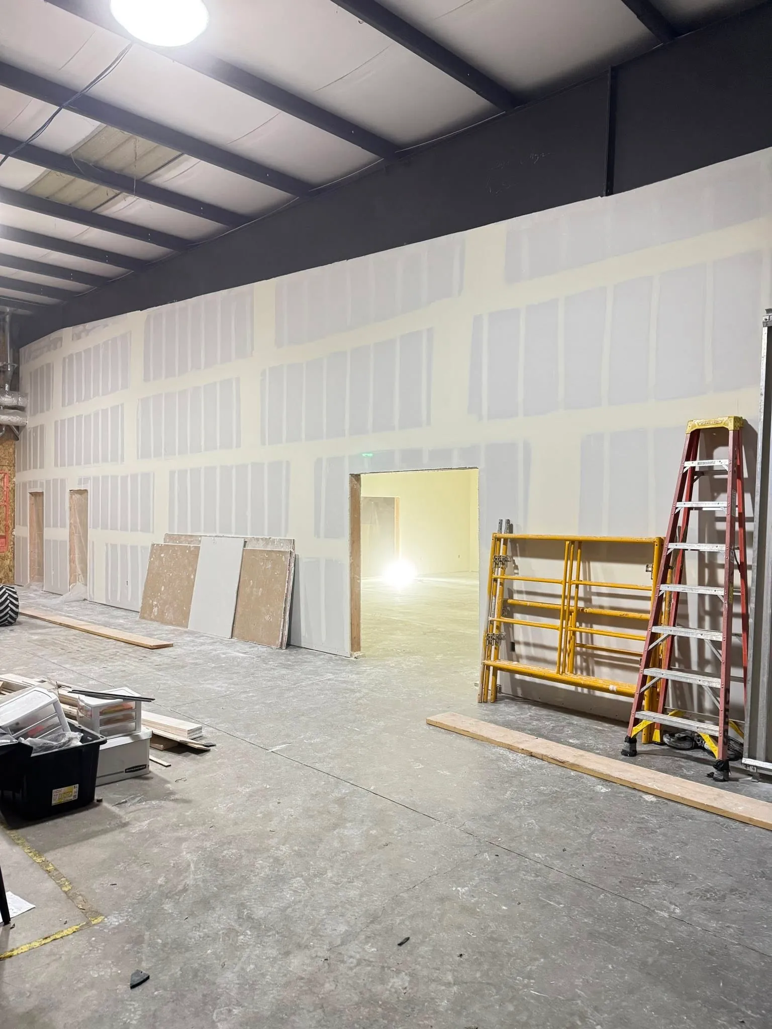 Commercial Wall